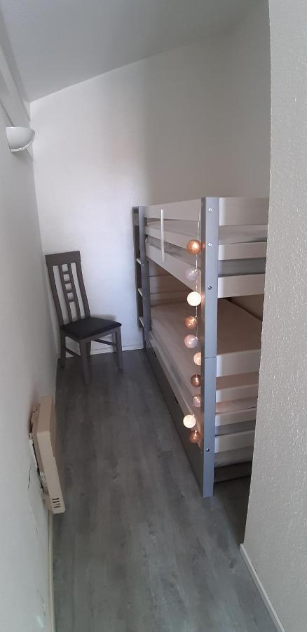 6 Personnes, 3 Min A Pied De La Et Du Centre Apartment